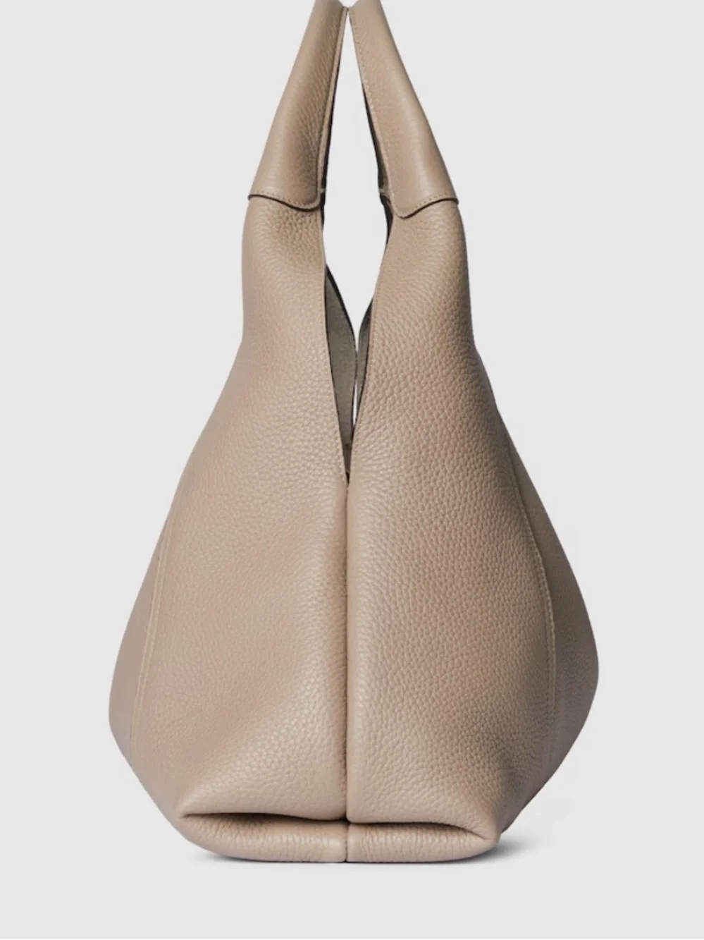 Authentic Like New Gucci Softbit Maxi Hobo in Taupe Leather with Gold Hardware - Picture 8 of 9